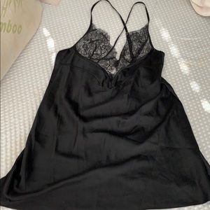 Victoria’s Secret Slip 🖤